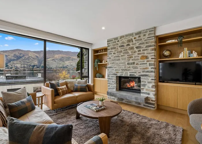 Lakeside Bliss Luxury 2 Bedroom Apartment Wanaka